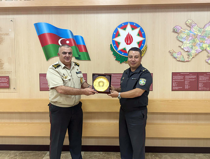 Azerbaijani, Uzbek military experts exchange views on AI integration (PHOTO)