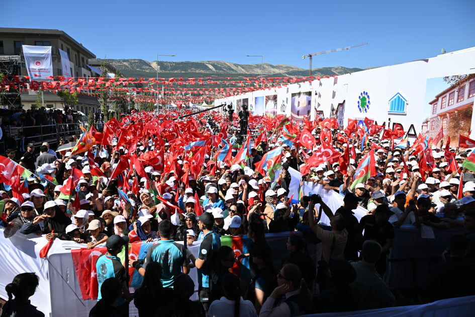 President Ilham Aliyev, President Recep Tayyip Erdoğan attend opening ceremony of “Azerbaijan” neighborhood in Kahramanmaraş (PHOTO)
