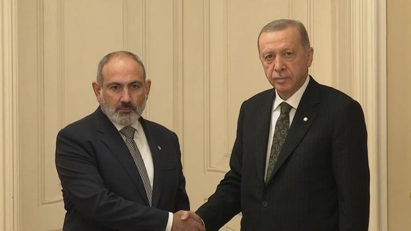 Turkish president hosts Armenian PM in his diplomatic visit to Istanbul