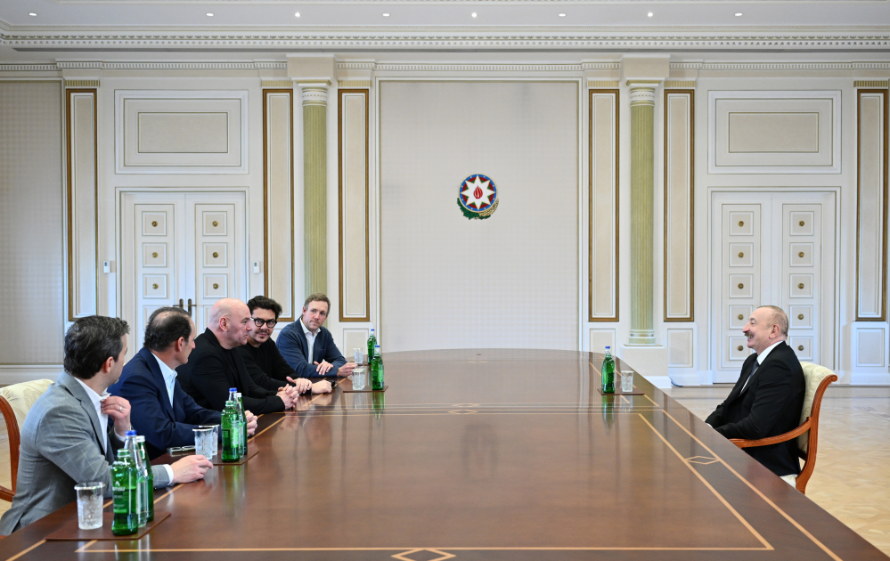 President Ilham Aliyev receives president of UFC (PHOTO)