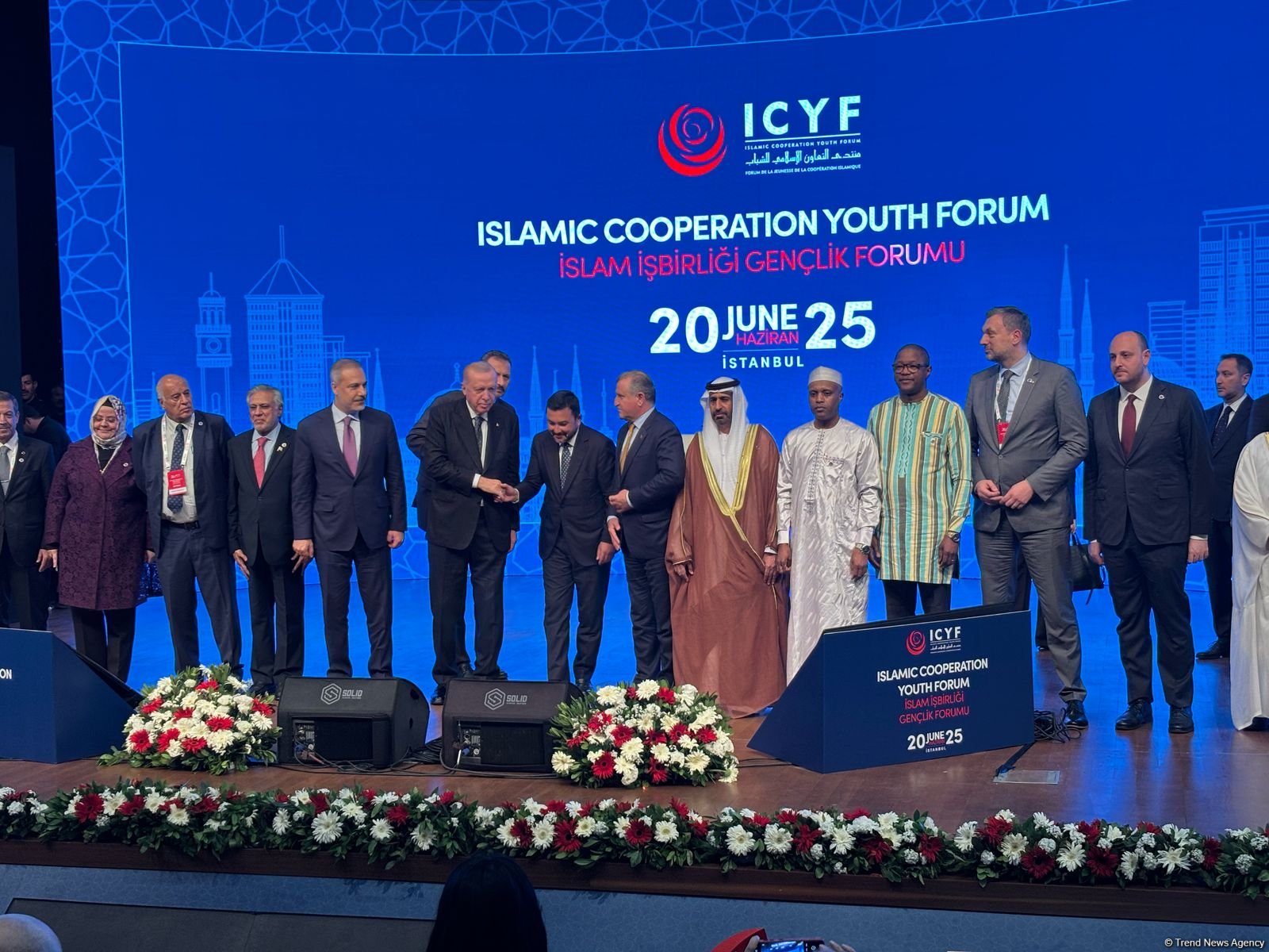 Turkish Istanbul rolls out red carpet for Great Youth Award Ceremony (PHOTO)