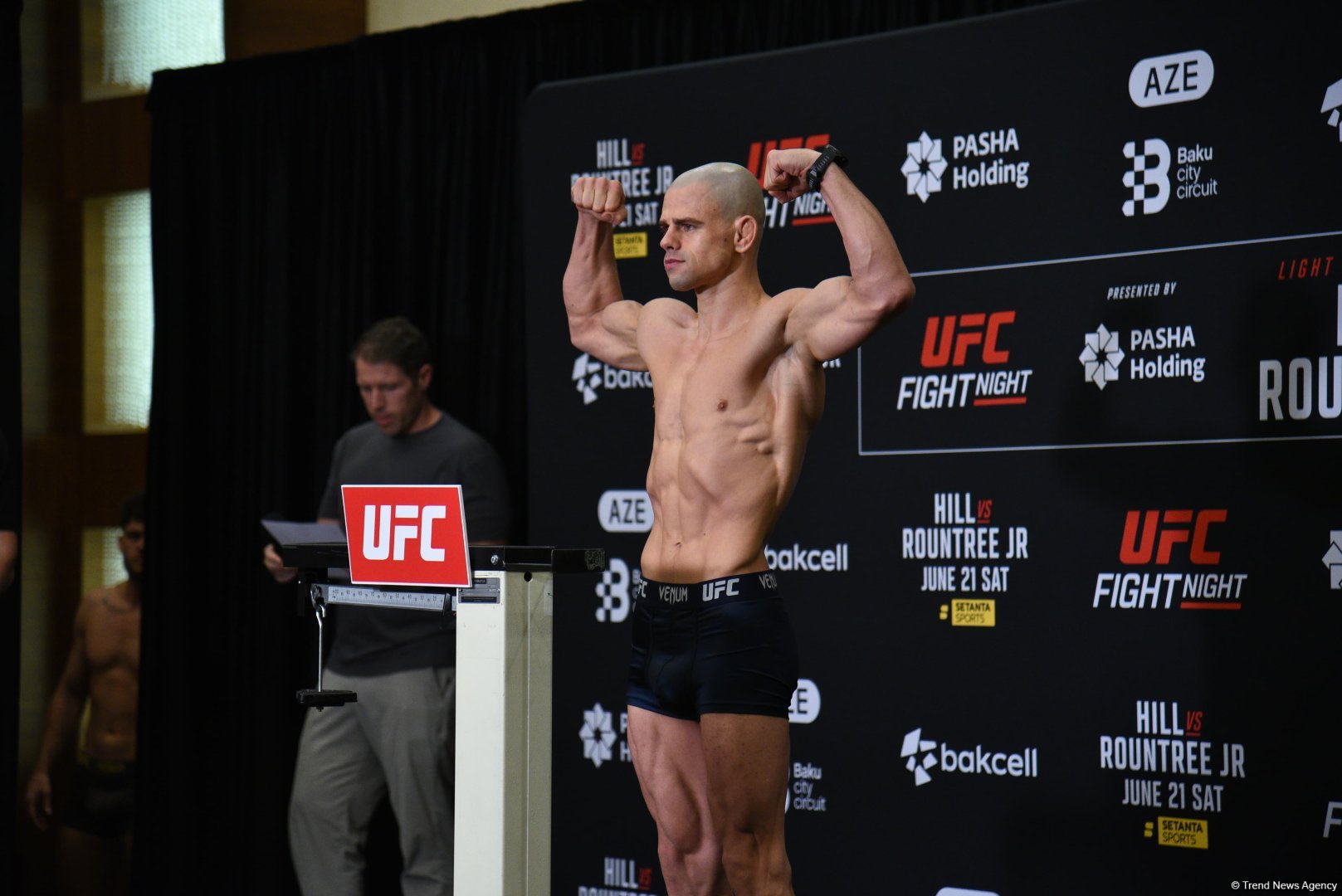 Baku hosts official weigh-in ceremony for UFC Fight Night participants (PHOTO)
