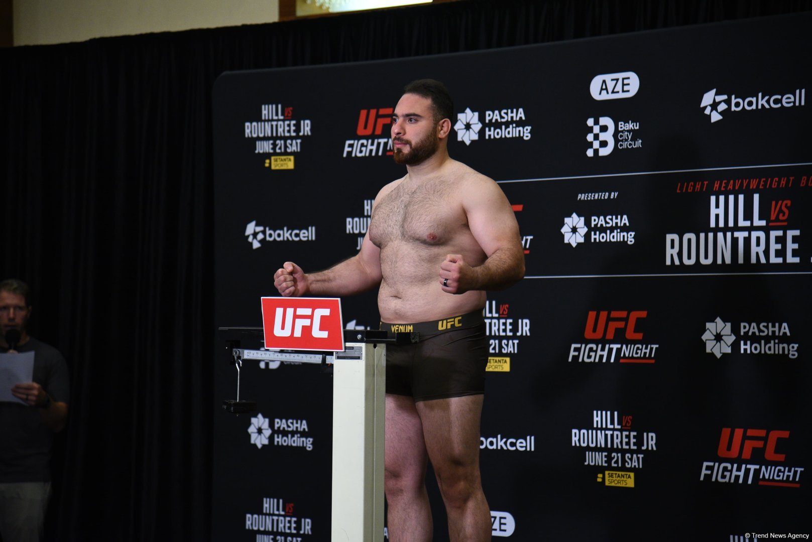 Baku hosts official weigh-in ceremony for UFC Fight Night participants (PHOTO)