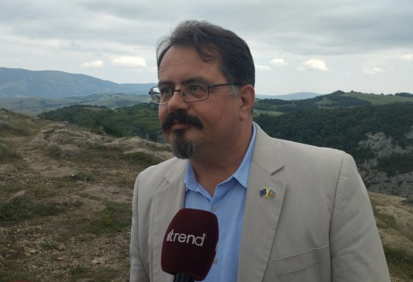 Azerbaijan impresses EU ambassador with restoration efforts in its Karabakh