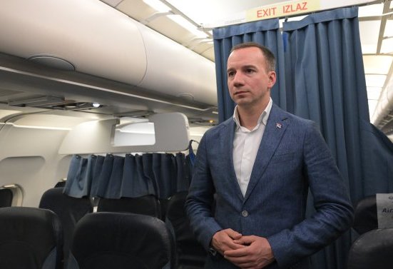 Serbia evacuates tens of nationals from Israel via special flight (VIDEO)