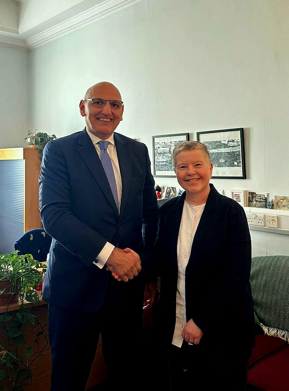 Elchin Amirbayov holds talks in Ireland on Azerbaijan-Armenia normalization (PHOTO)