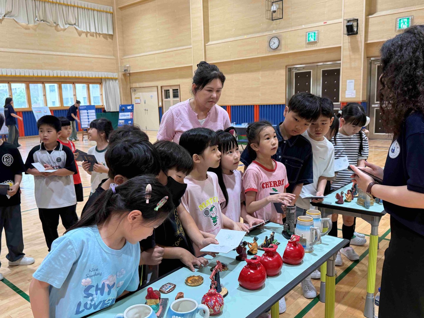 South Korean elementary school hosts Azerbaijan Day cultural event (PHOTO)
