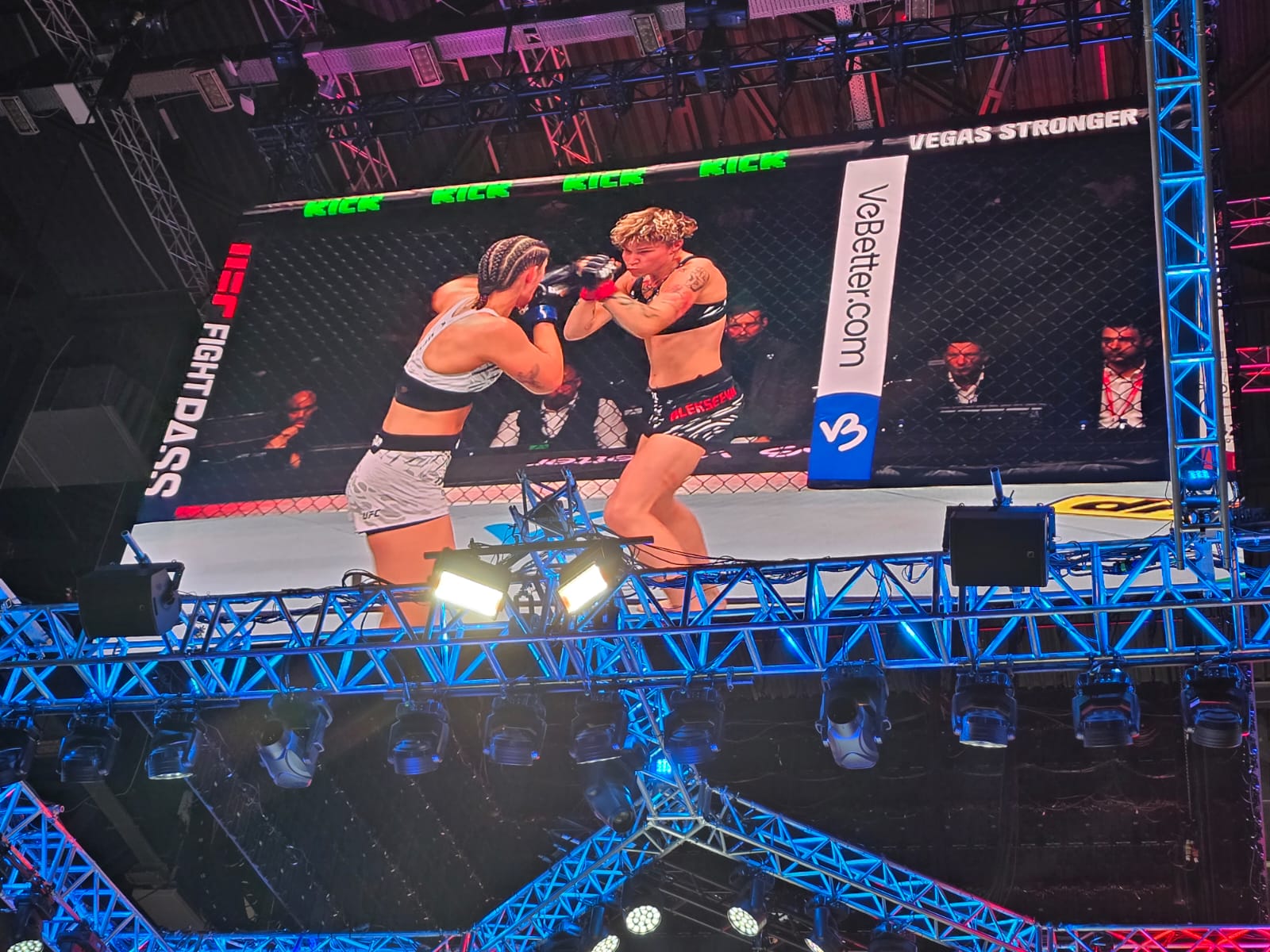 UFC Fight Night: winner of women’s featherweight preliminary bout between fighters from Russia and Poland determined (PHOTO)