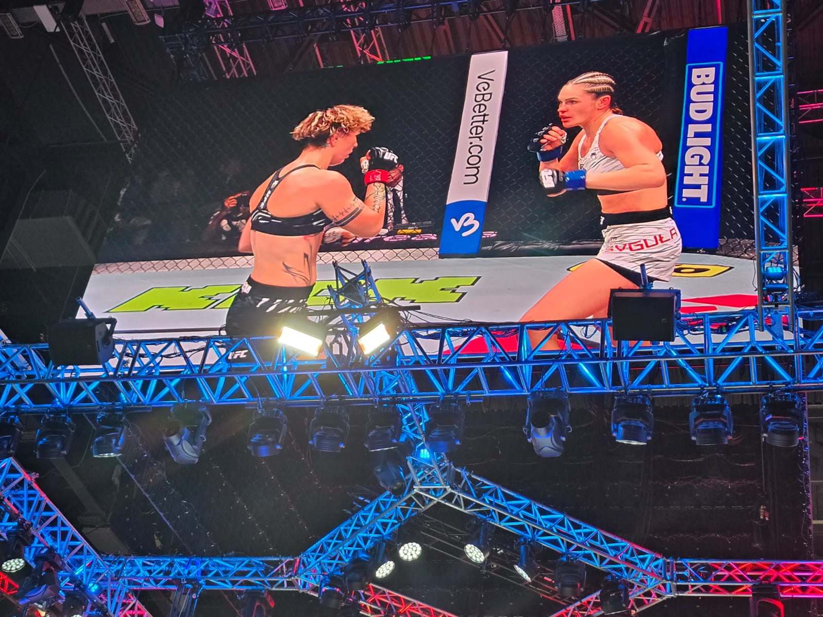 UFC Fight Night: winner of women’s featherweight preliminary bout between fighters from Russia and Poland determined (PHOTO)