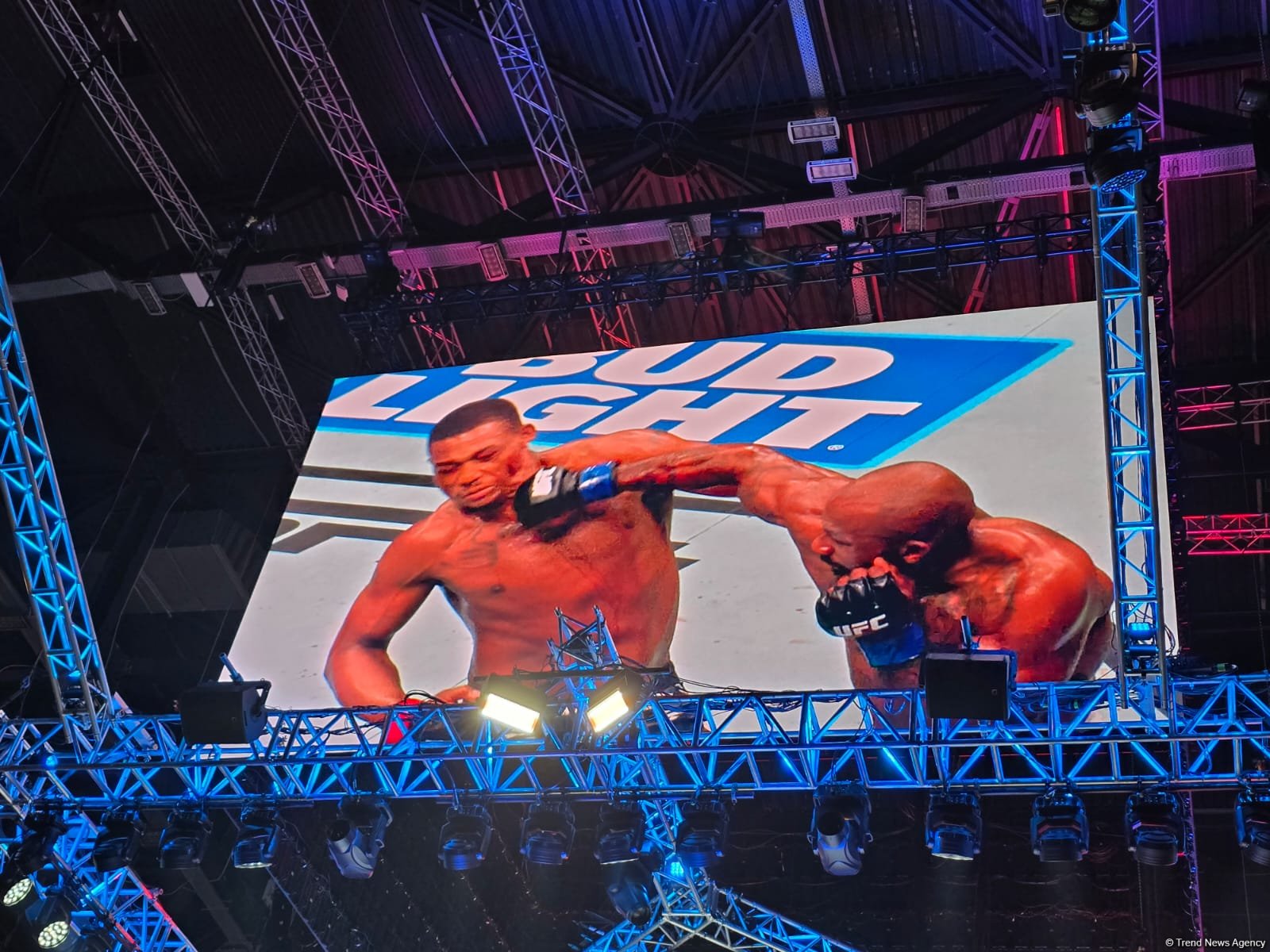 UFC Fight Night main event: winner decided between Jamal Hill and Khalil Rountree Junior (PHOTO)