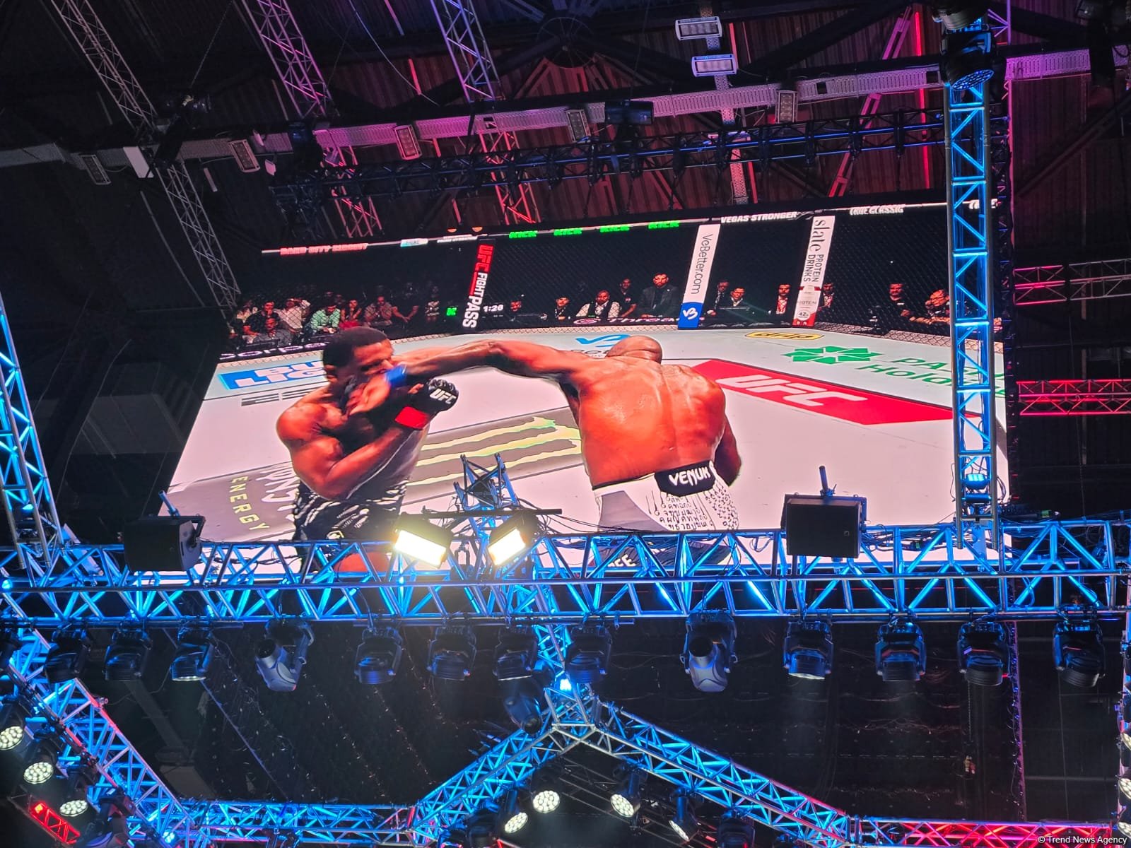 UFC Fight Night main event: winner decided between Jamal Hill and Khalil Rountree Junior (PHOTO)