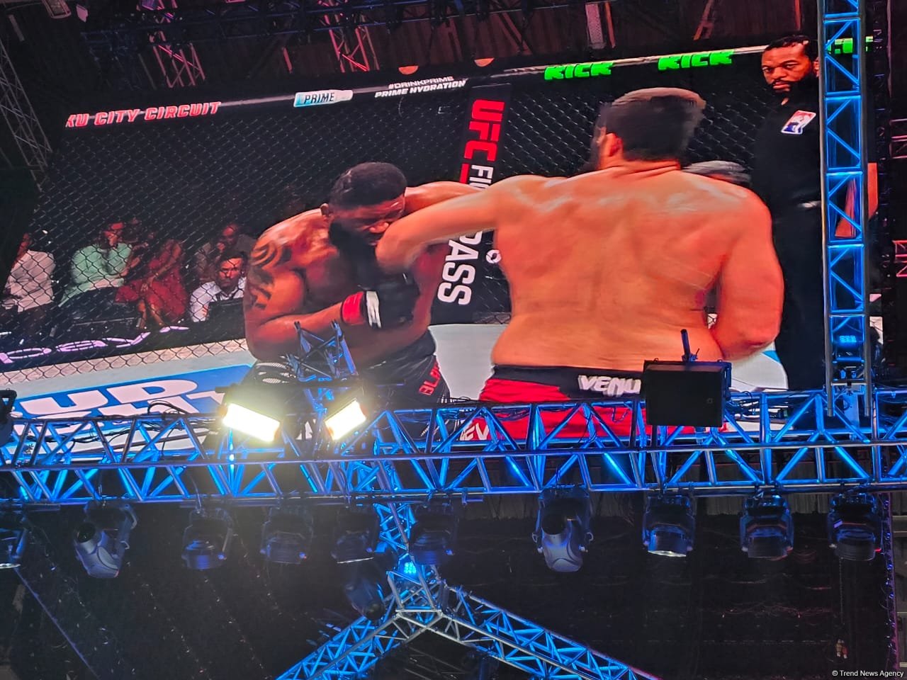 UFC Fight Night: winner of heavyweight main card bout between fighters from US and Russia determined (PHOTO)