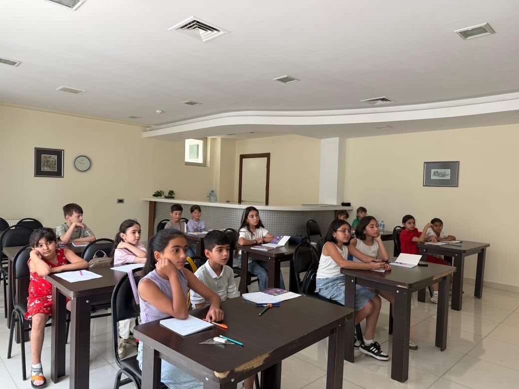 Summer School keeps up running at Integration Center for Azerbaijanis of Georgia (PHOTO)