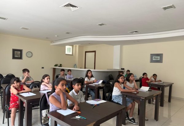 Summer School keeps up running at Integration Center for Azerbaijanis of Georgia (PHOTO)