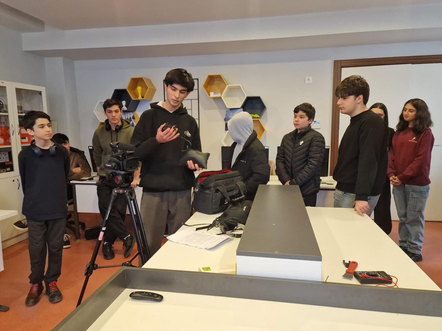 Summer School keeps up running at Integration Center for Azerbaijanis of Georgia (PHOTO)