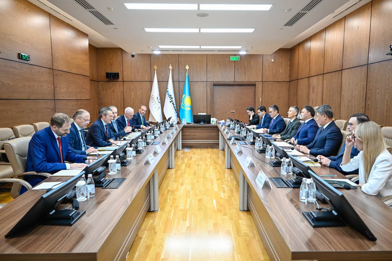 KazMunayGas, Eni SpA strengthen co-op on Kashagan dev’t and hybrid power plant