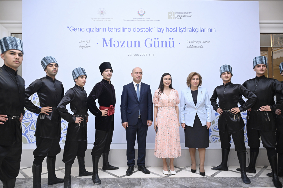 Heydar Aliyev Foundation VP Leyla Aliyeva attends Graduation Day for participants of “Support Young Girls’ Education” project (PHOTO)