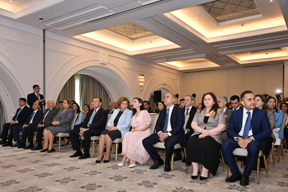 Heydar Aliyev Foundation VP Leyla Aliyeva attends Graduation Day for participants of “Support Young Girls’ Education” project (PHOTO)