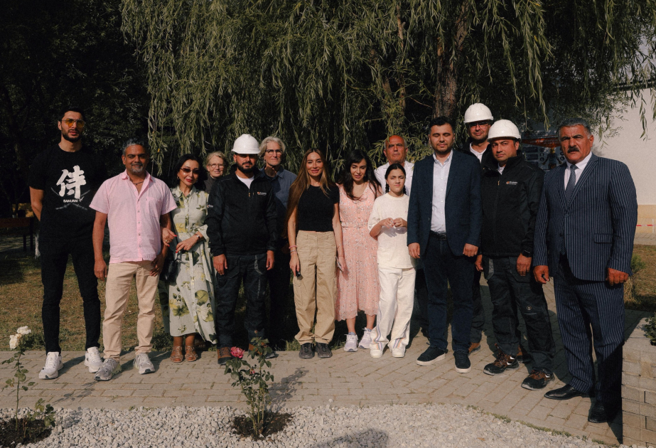 Heydar Aliyev Foundation VP Leyla Aliyeva and Head of Baku Media Center Arzu Aliyeva visit Altiaghaj National Park (PHOTO)