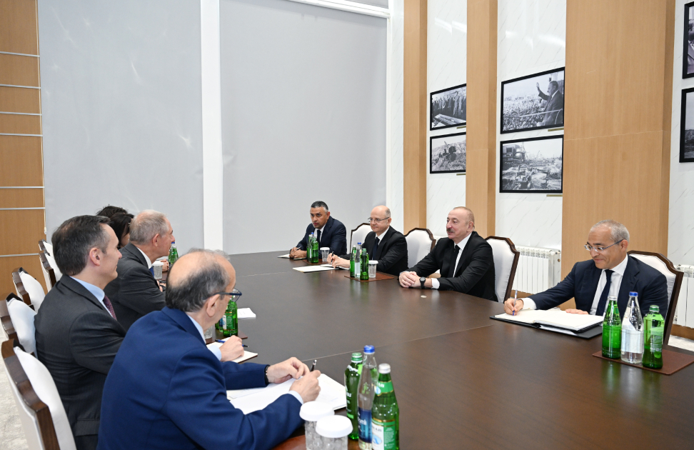 President Ilham Aliyev receives Italian delegation led by Minister for Enterprises and Made in Italy in Mingachevir (PHOTO)