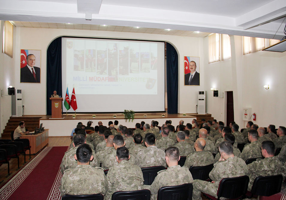 Turkish National Defense University delegation visits Azerbaijan (PHOTO)