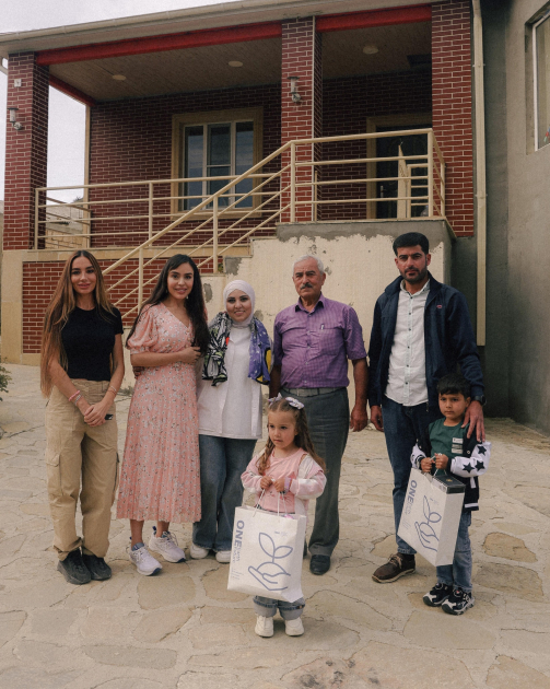 Heydar Aliyev Foundation VP Leyla Aliyeva, Head of Baku Media Center Arzu Aliyeva meet participant of "Young Beekeeper" project in Khizi (PHOTO)