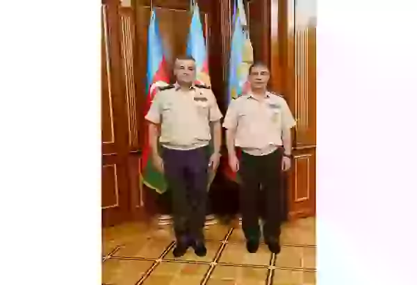 Azerbaijani Defense Minister meets service members receiving high military ranks (PHOTO)