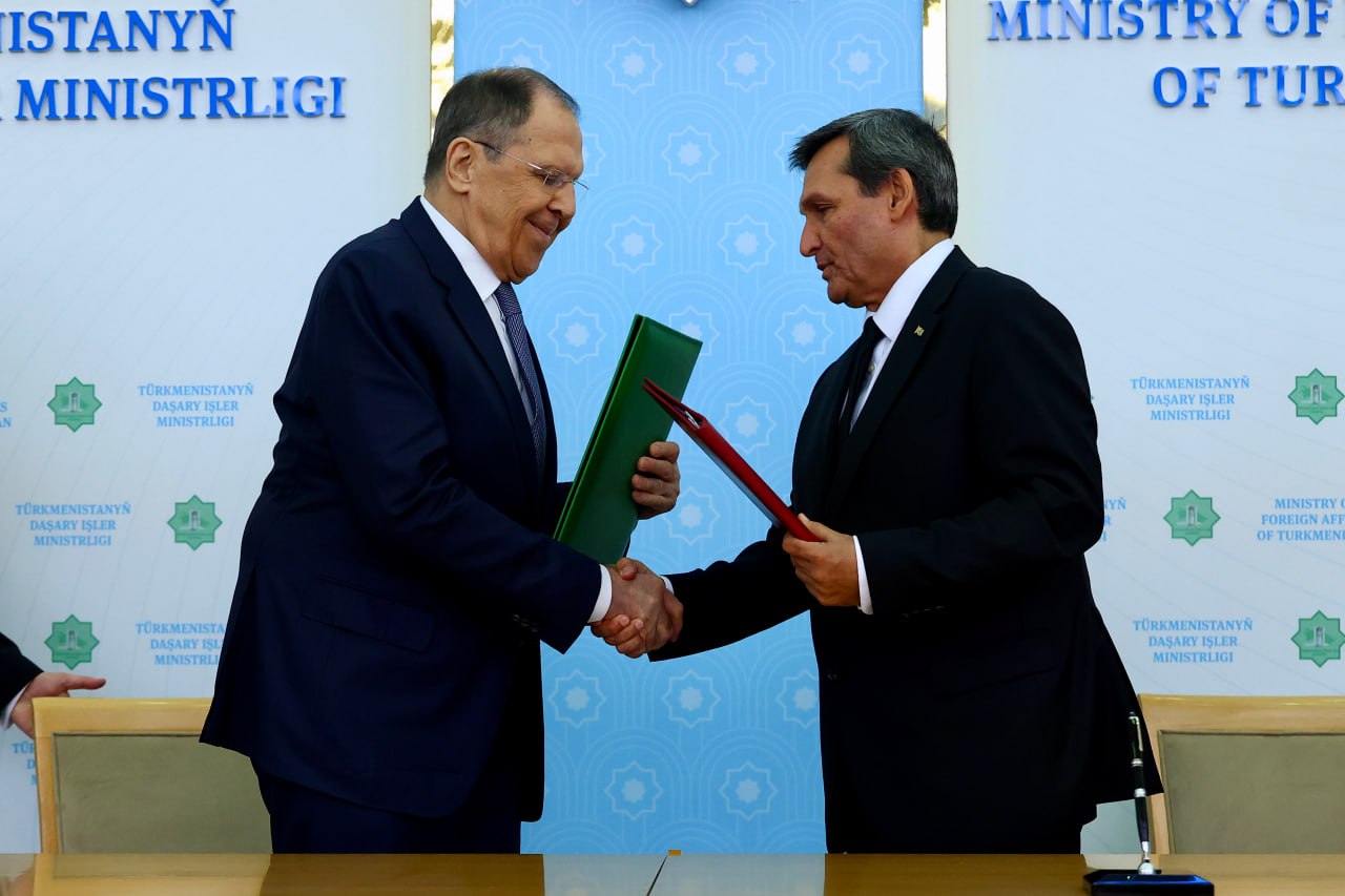 Turkmenistan, Russia sign inter-ministerial co-op program for 2025-26