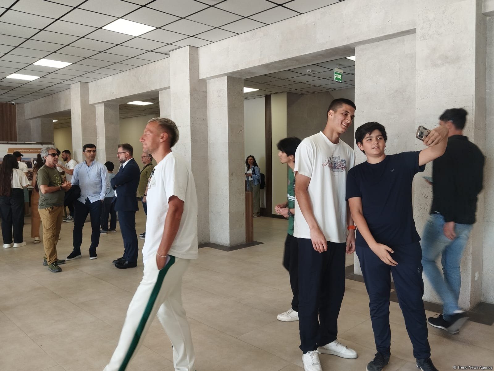 Azerbaijan's Qarabag FC players visit Khankendi (PHOTO)
