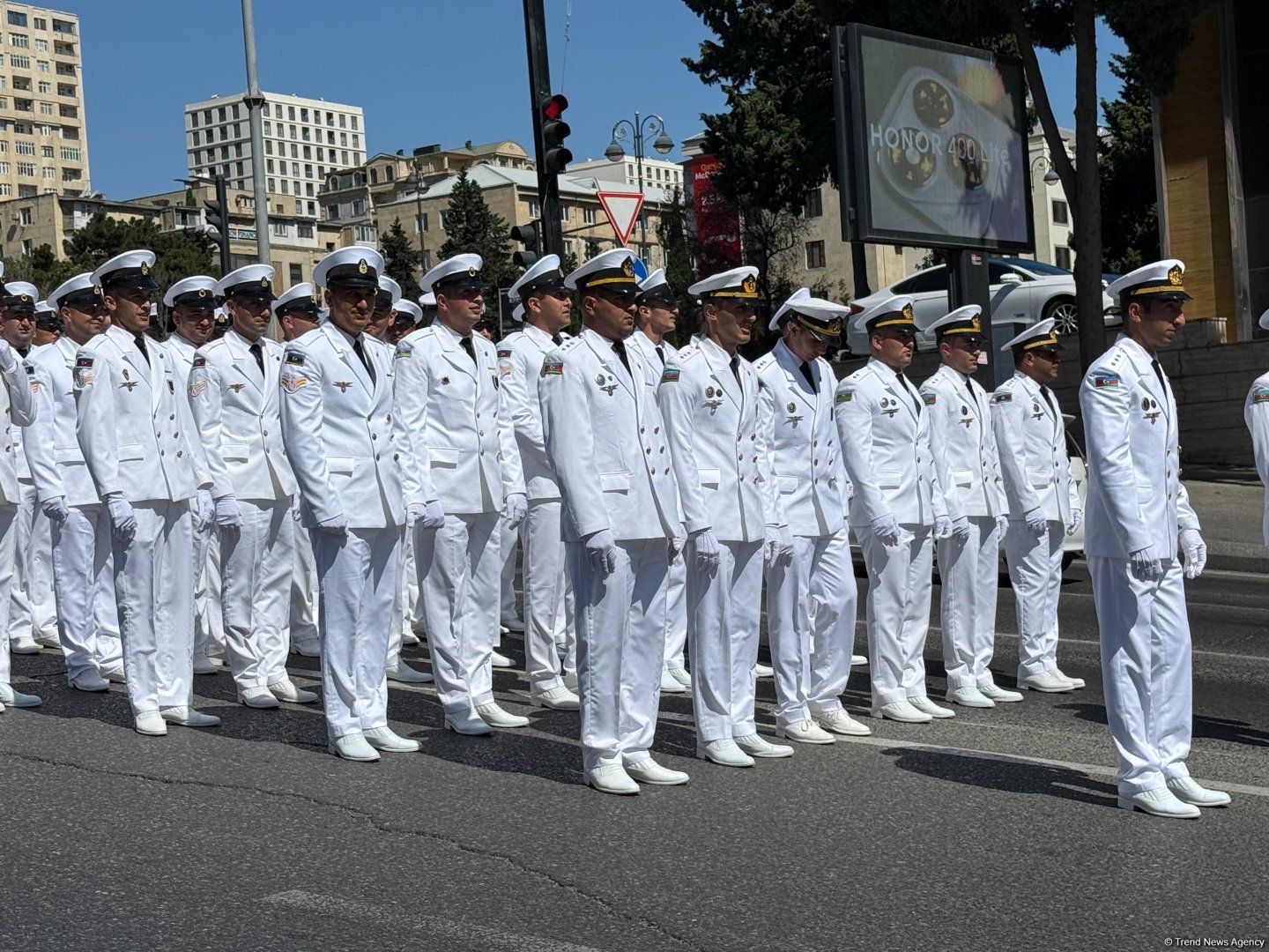Azerbaijan commemorates Armed Forces Day with military marches (PHOTO)