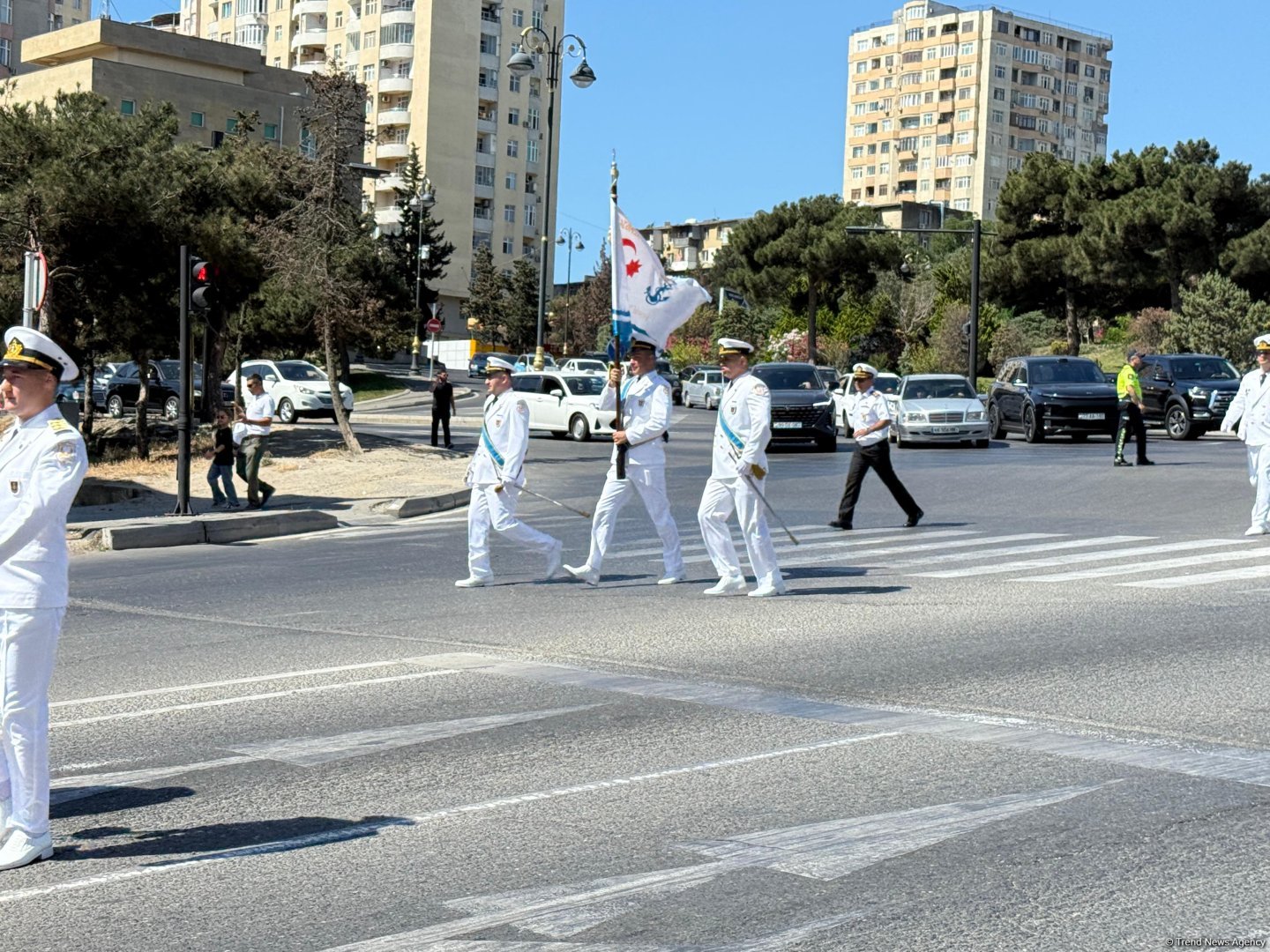 Azerbaijan commemorates Armed Forces Day with military marches (PHOTO)