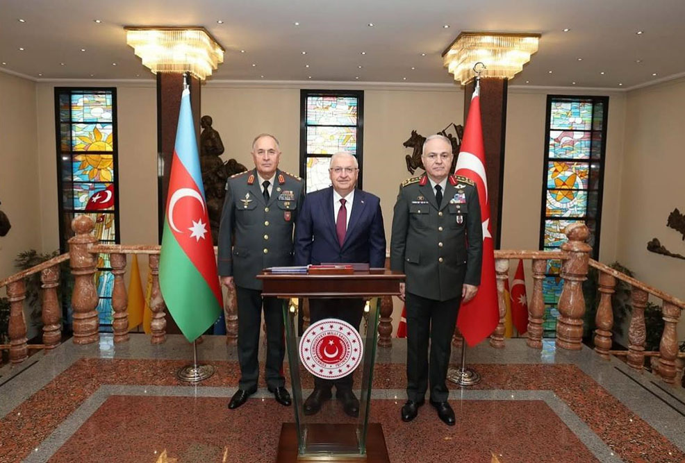 Azerbaijani-Turkish military cooperation discussed in Istanbul (PHOTO)
