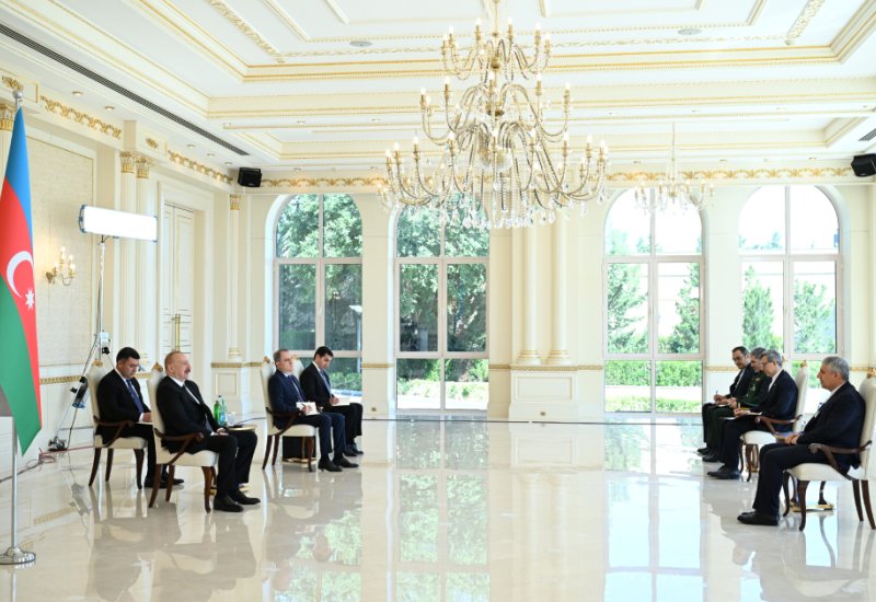 President Ilham Aliyev accepts credentials of newly appointed ambassador of Iran (PHOTO)