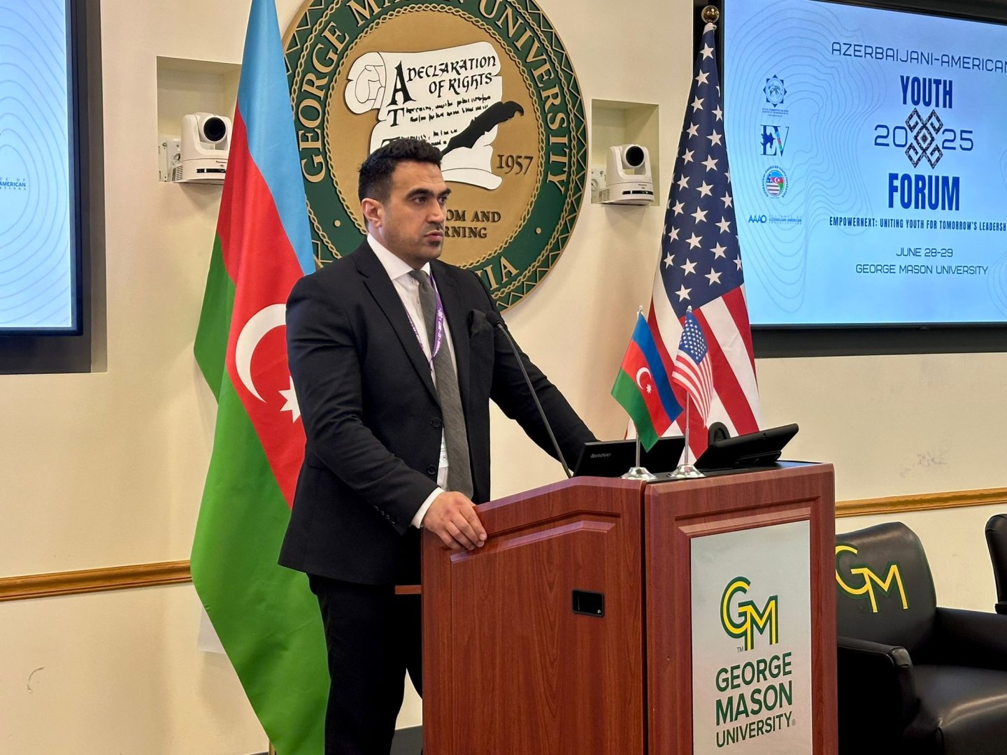 Virginia hosts 2nd US-Azerbaijani Youth Forum (PHOTO)