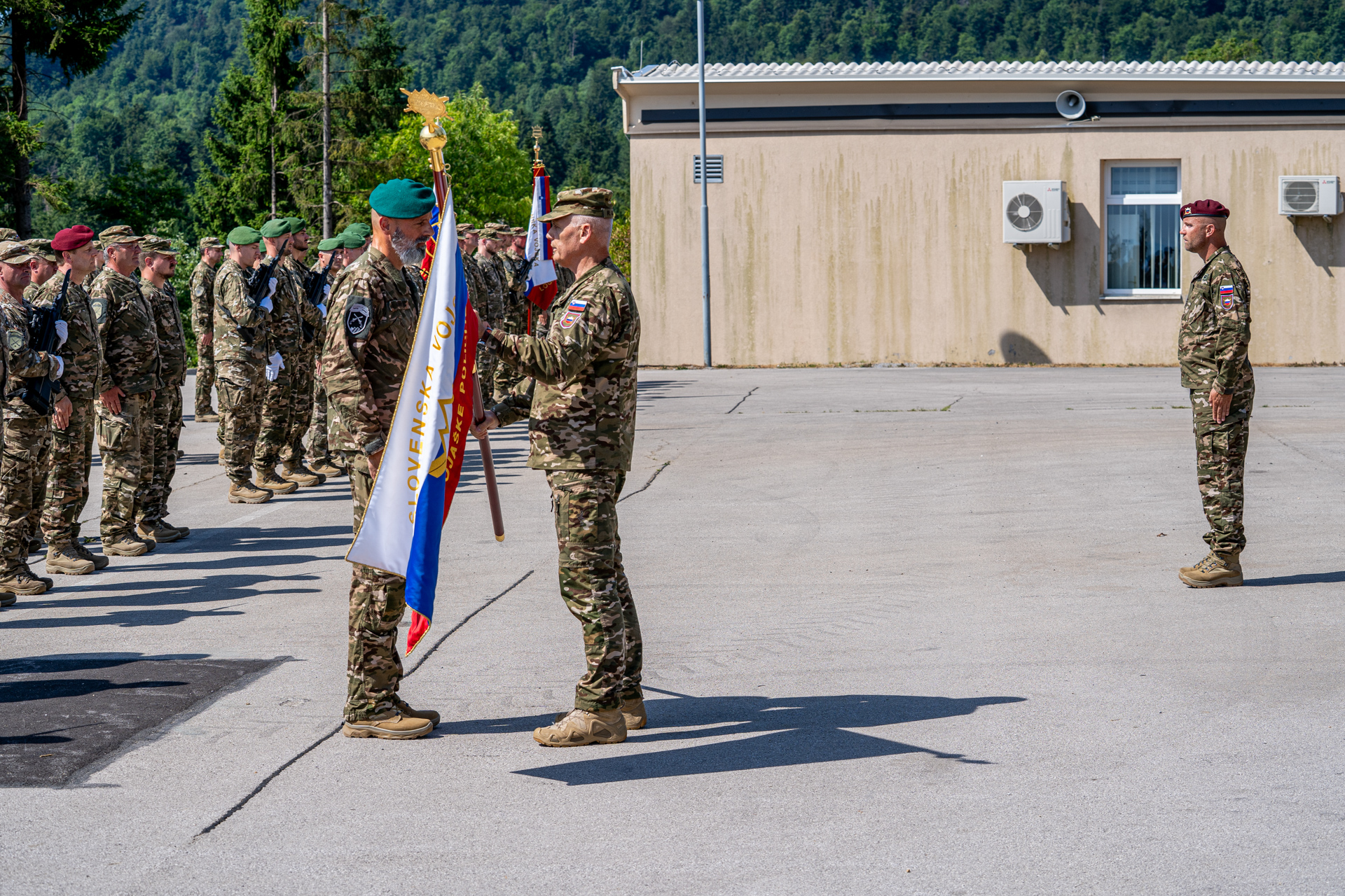 Slovenian army unveils new tank, cyber, drone units in major overhaul (PHOTO)