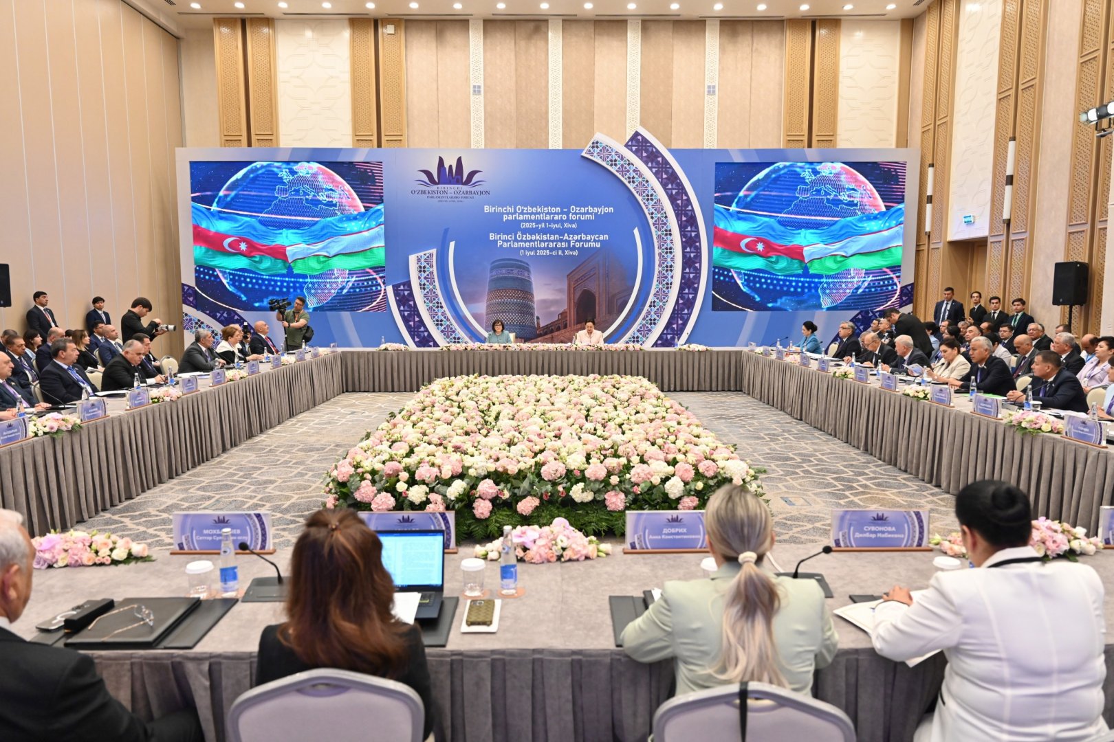 First Uzbekistan-Azerbaijan interparliamentary forum inaugurated (PHOTO)