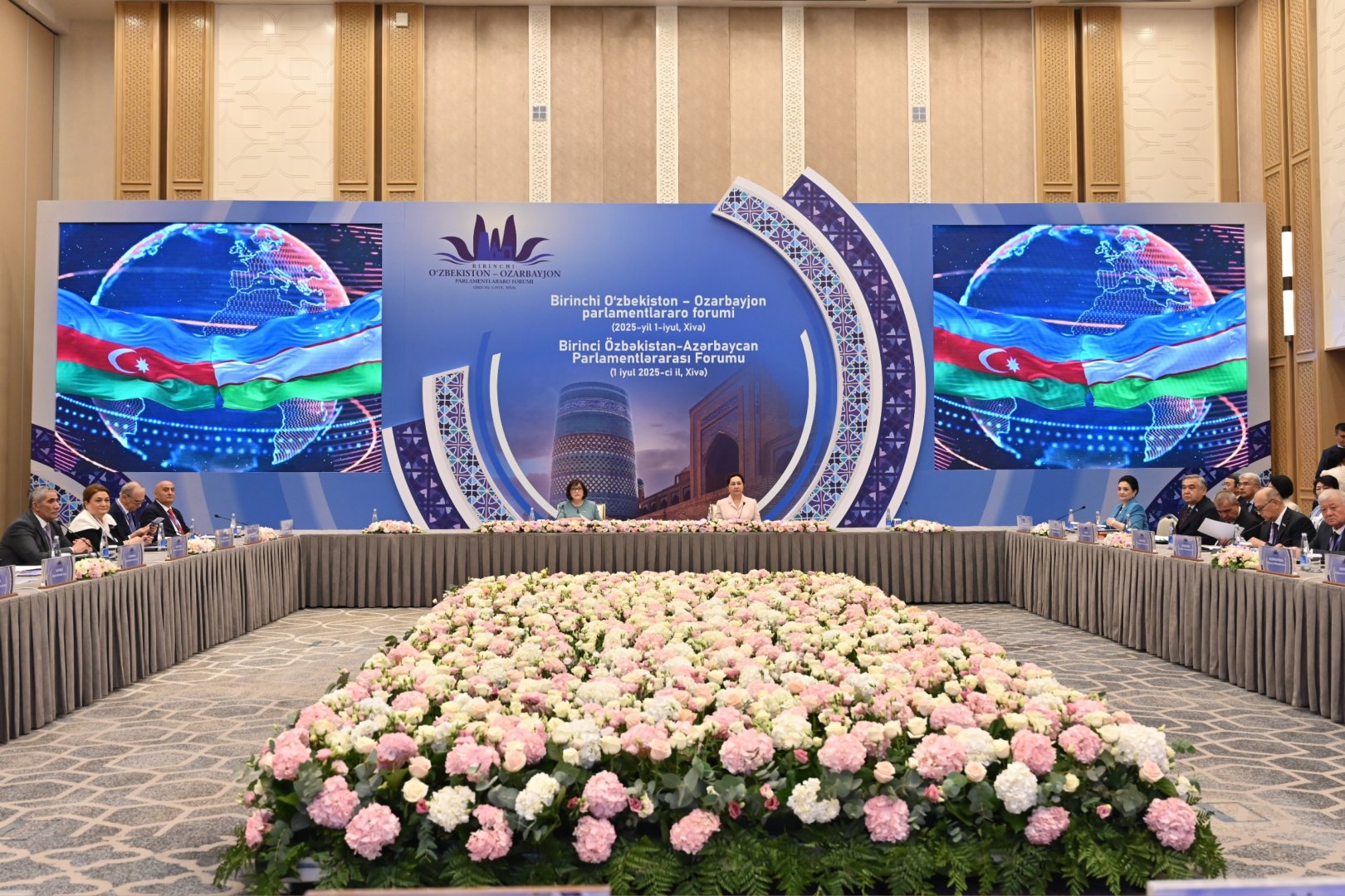 First Uzbekistan-Azerbaijan interparliamentary forum inaugurated (PHOTO)