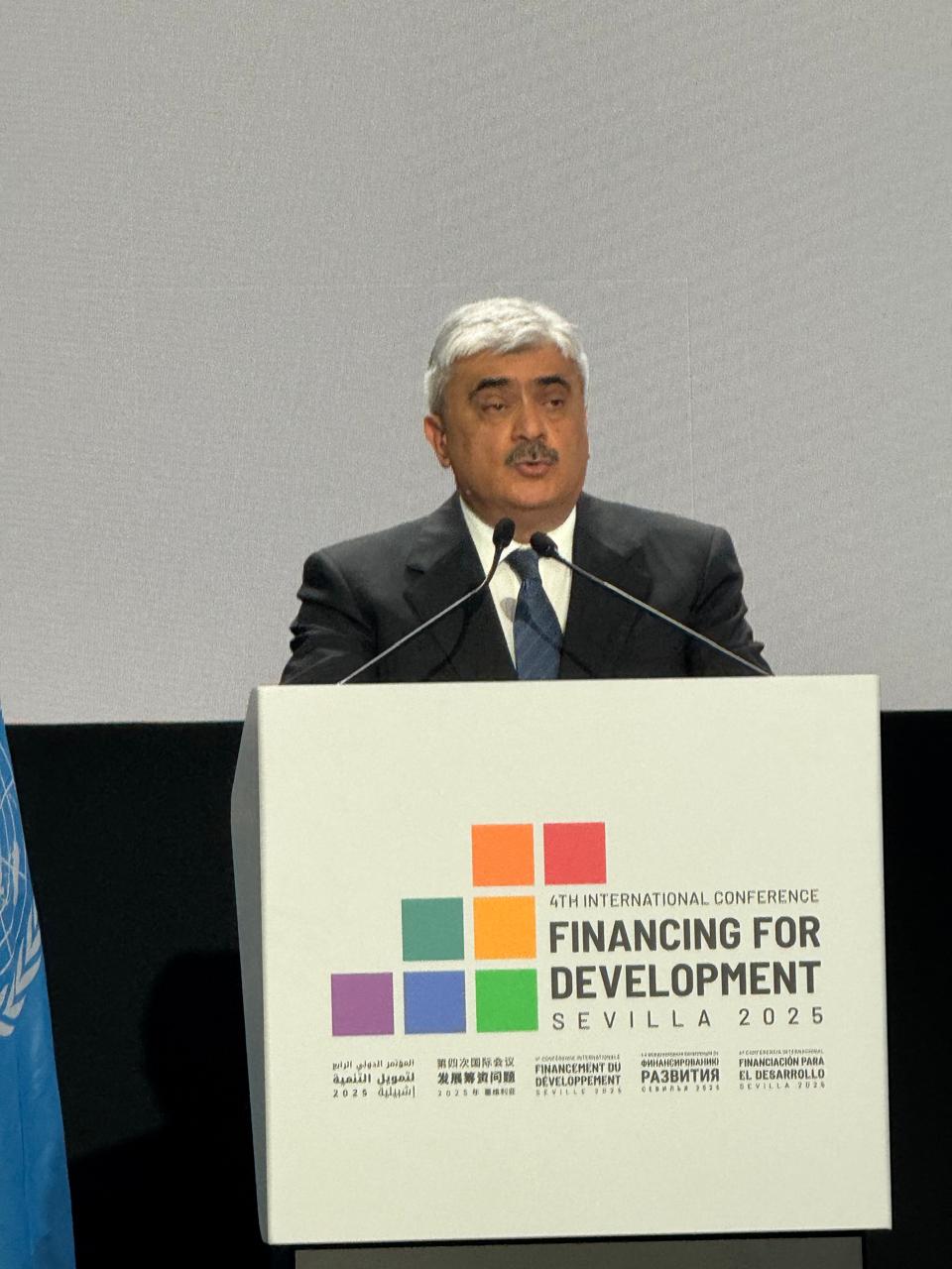Azerbaijan reveals its half-decade volume of aid to developing nations (PHOTO)
