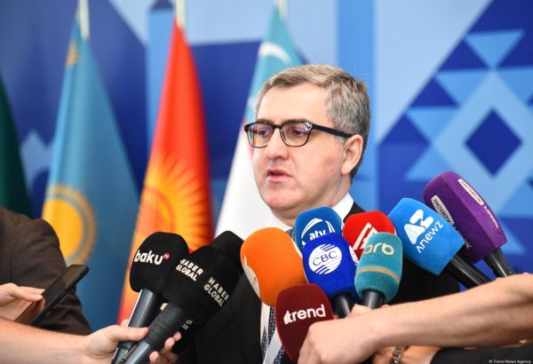 Azerbaijan counts growing number of business applicants in Karabakh
