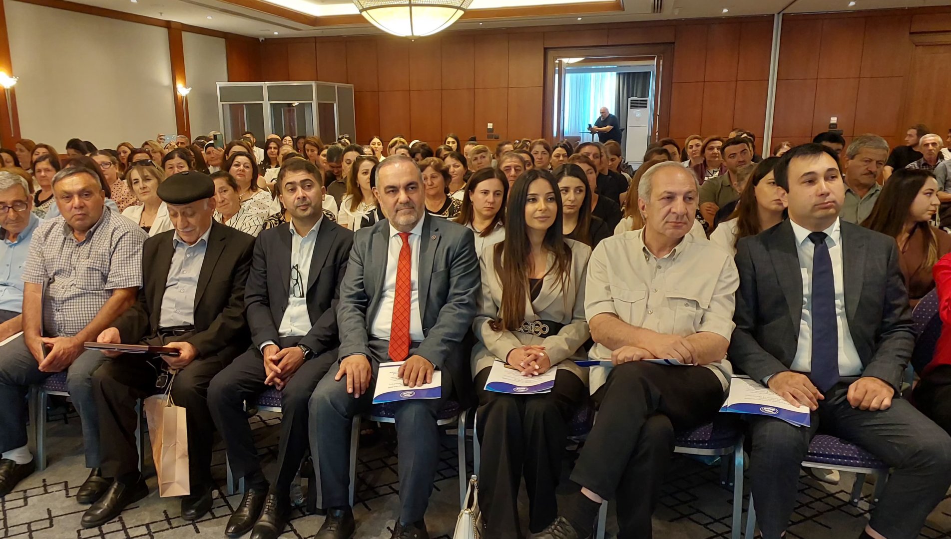 Azerbaijani-speaking school teachers convene for second congress in Georgia (PHOTO)