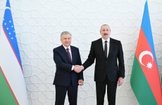 Baku hosts official welcome ceremony for President Shavkat Mirziyoyev (PHOTO/VIDEO)
