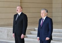 Baku hosts official welcome ceremony for President Shavkat Mirziyoyev (PHOTO/VIDEO)