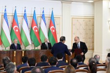 Azerbaijan, Uzbekistan exchange signed documents (PHOTO/VIDEO)