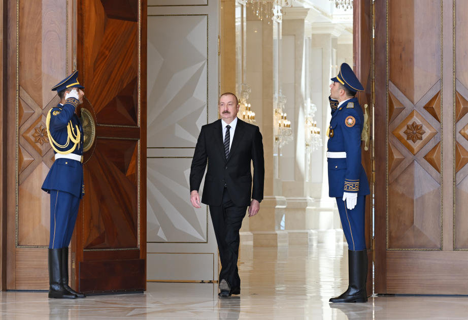 Baku hosts official welcome ceremony for President Shavkat Mirziyoyev (PHOTO/VIDEO)