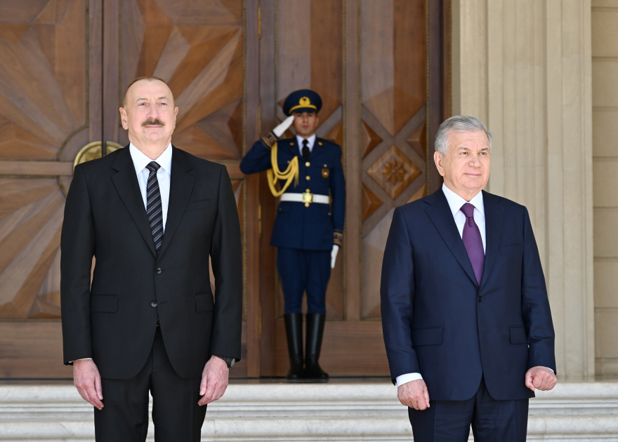 Baku hosts official welcome ceremony for President Shavkat Mirziyoyev (PHOTO/VIDEO)
