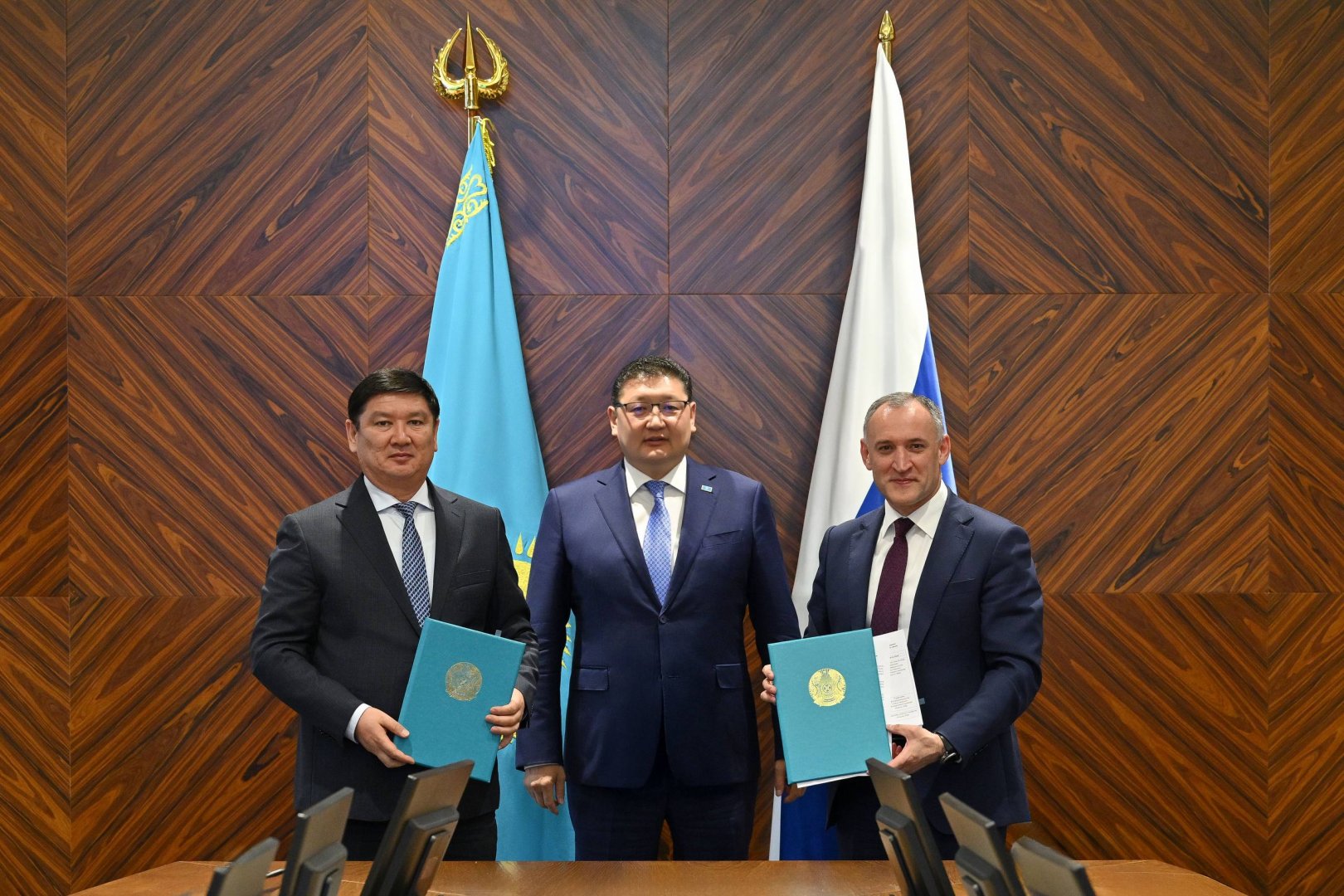 Kazakhstan’s Abai, Russia’s Omsk ink deal on joint dev’t of Irtysh river