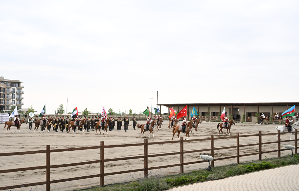 President Ilham Aliyev and ECO Summit participants watch "Victory" show of Karabakh horses at "Imarat" Complex in Aghdam (PHOTO/VIDEO)