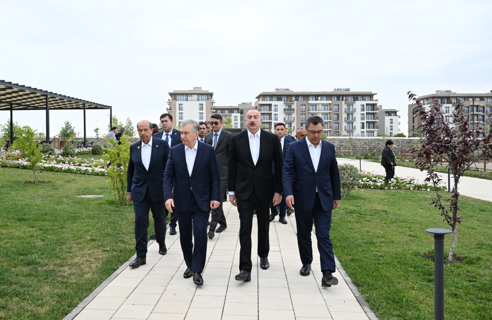 President Ilham Aliyev and ECO Summit participants watch "Victory" show of Karabakh horses at "Imarat" Complex in Aghdam (PHOTO/VIDEO)