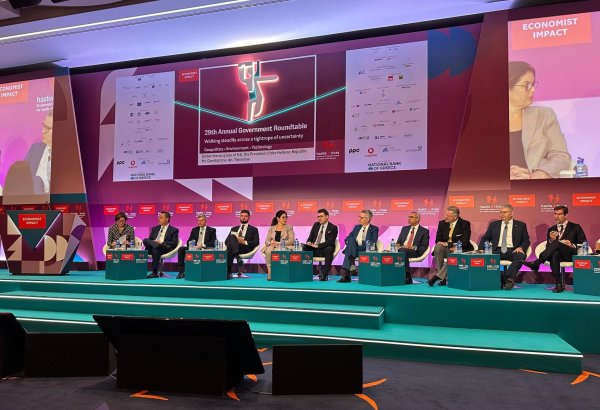 Azerbaijan, Greece explore new avenues for energy collaboration (PHOTO)