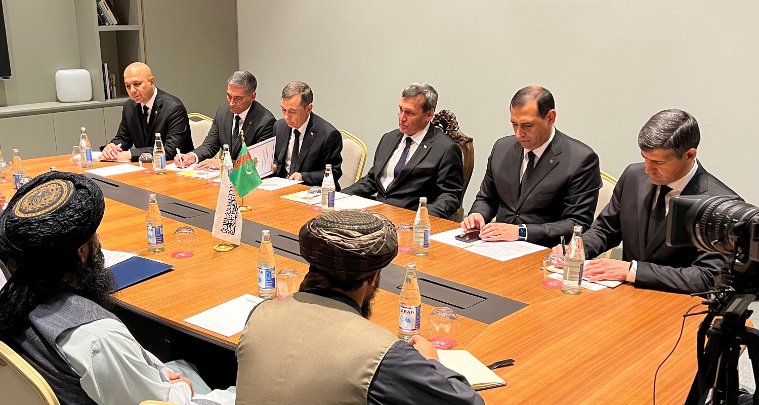 Turkmenistan, Afghanistan hashing out economic co-op during Baku talks
